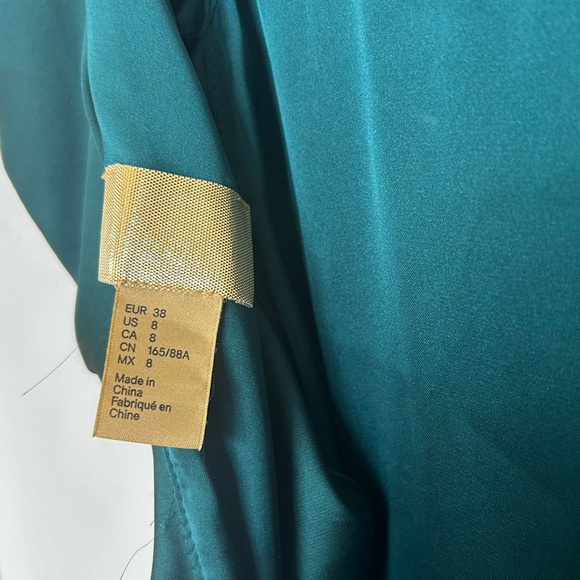 Silk forest green dress - Picture 3 of 3